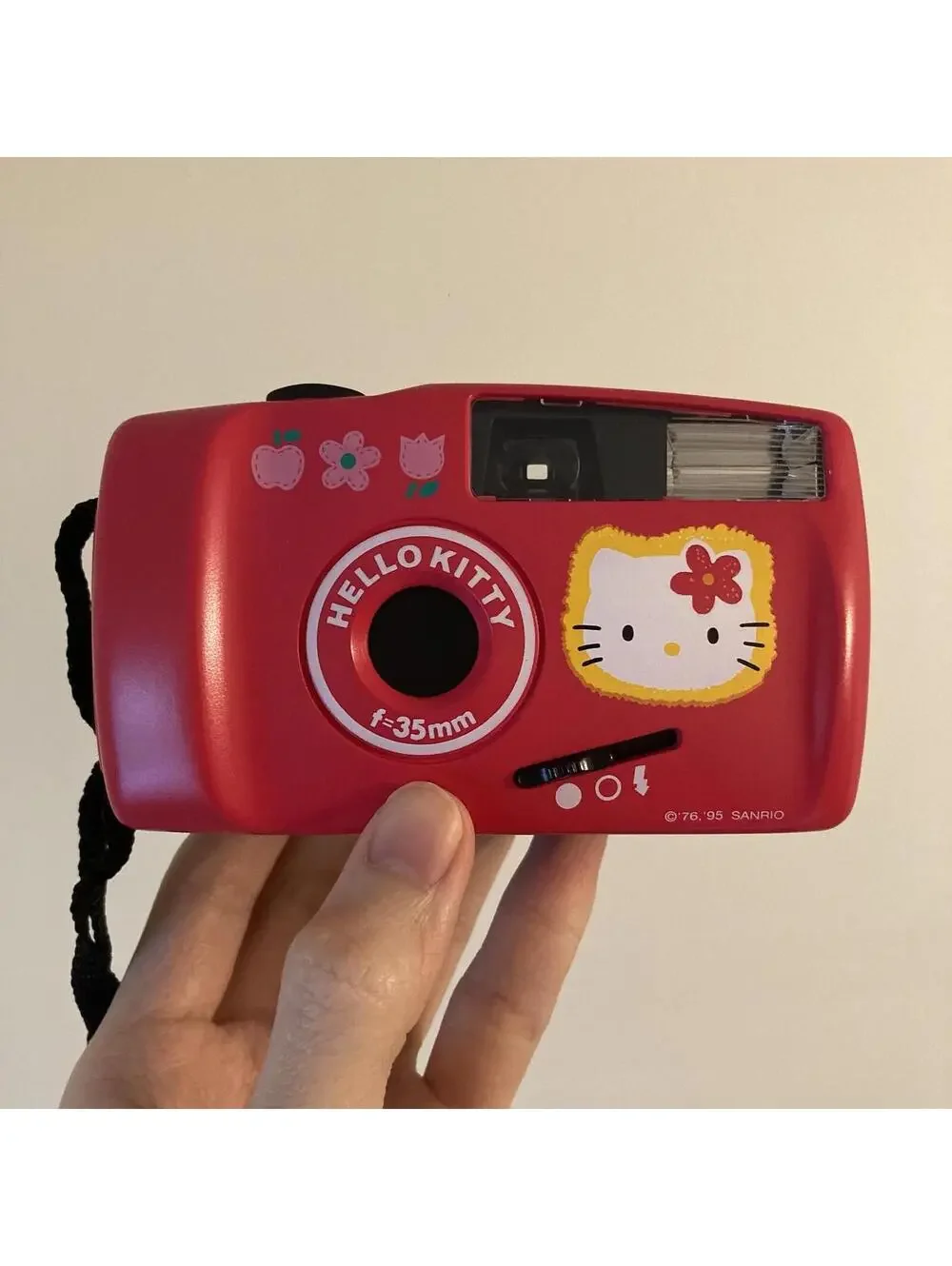 Working Japanese Sanrio Hello Kitty 35mm Toy Camera Novelty Gift